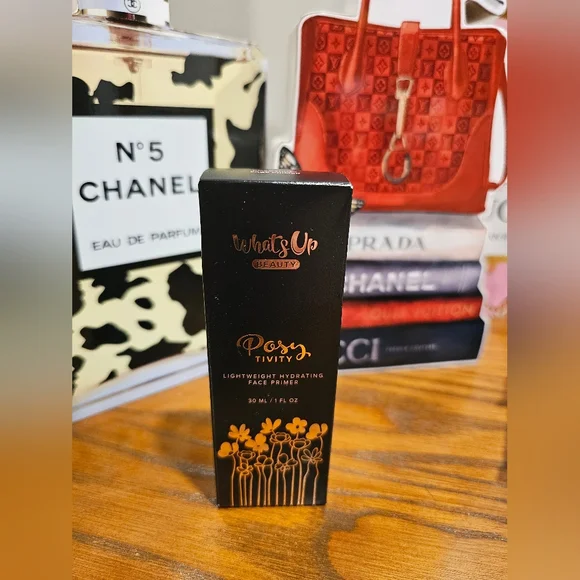 What's up beauty hydrating face primer - Picture 2 of 5